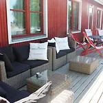 Jahtklubi Kulalistemaja Guest house 4*