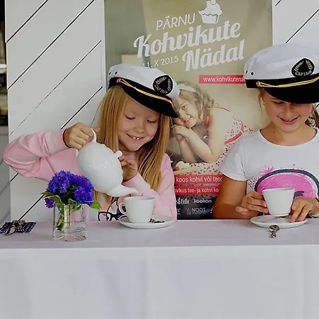 Jahtklubi Kuelalistemaja ゲストハウス *