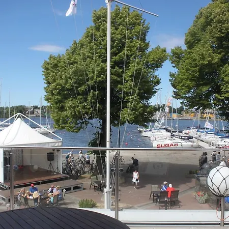 Jahtklubi Kuelalistemaja パルヌ