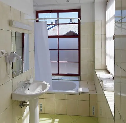 بيت ضيافة Jahtklubi Kuelalistemaja 3*